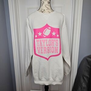 Taylor Swift Sweatshirt NFL 'Taylor's Version' Graphic Cream Pink Women's XL